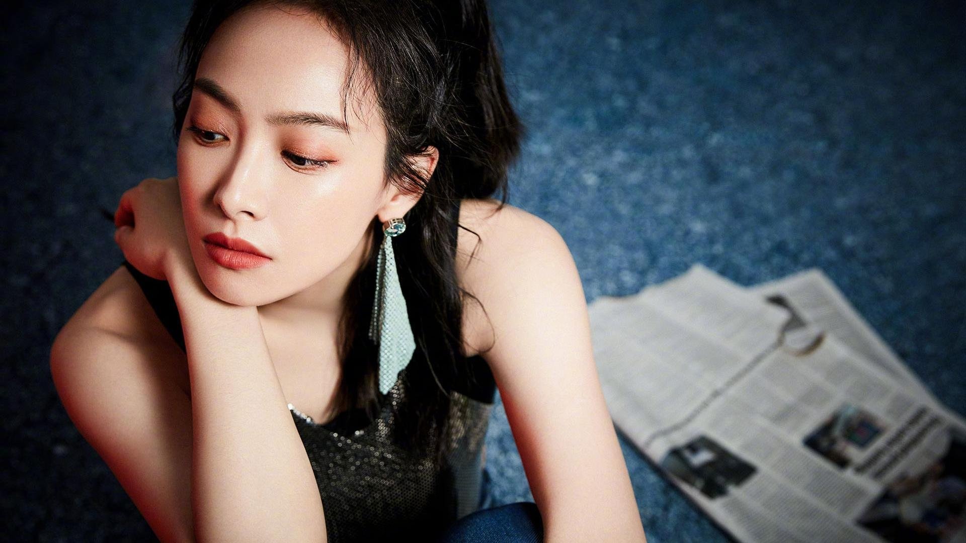 李明高光全场!28分展现全能实力!,李明明简介