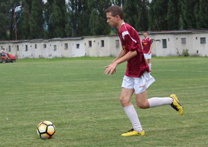 全国青少年足球冠军赛激烈角逐阶段赛事,全国青少年足球选拔赛