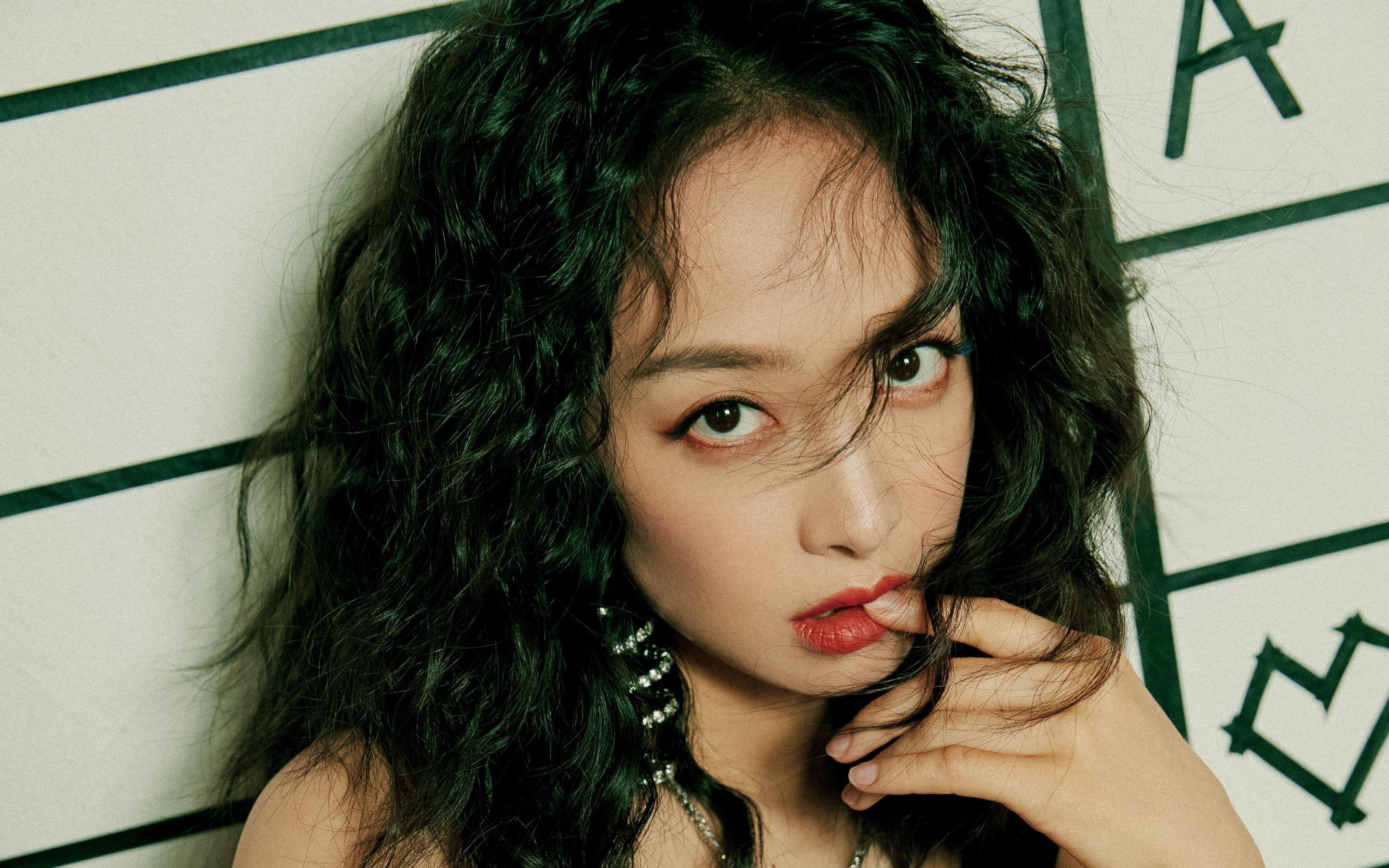 骑士前锋赛后与主教练深度交流表现,骑士前锋赛后与主教练深度交流表现为